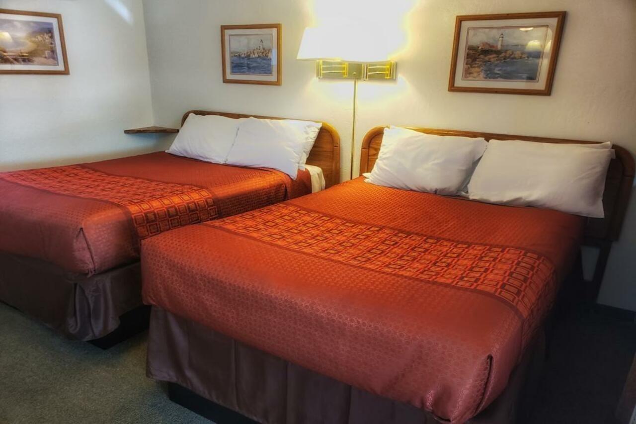 Yosemite Riverside Inn Groveland Eksteriør billede