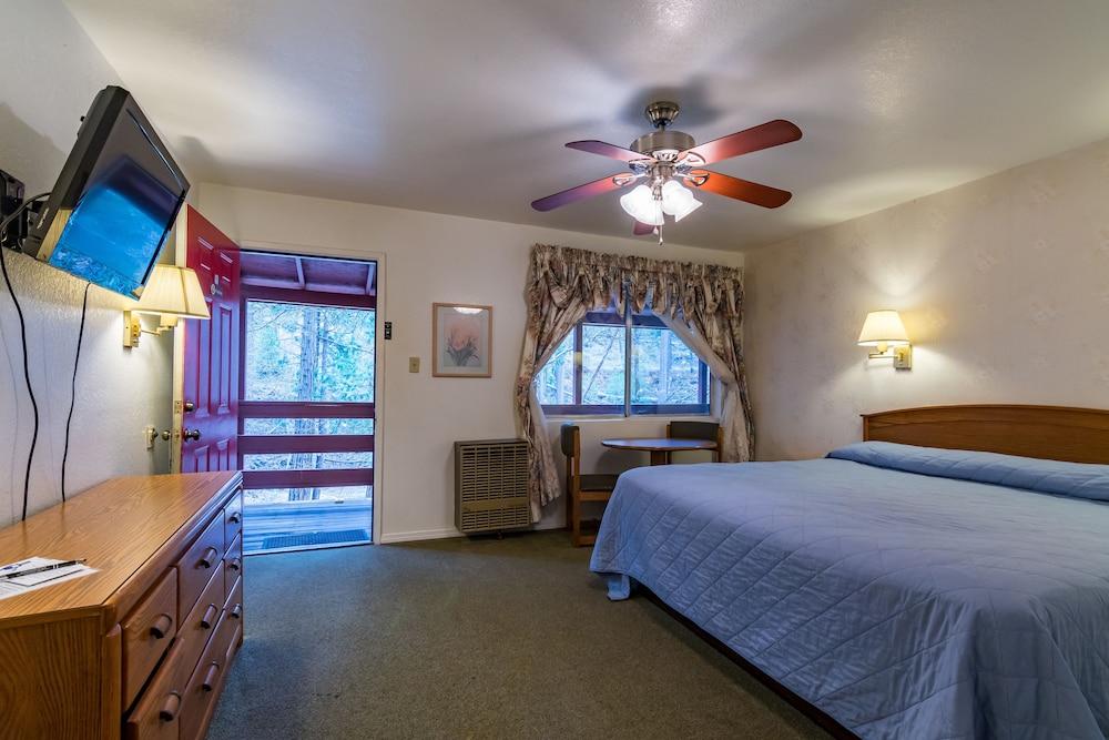 Yosemite Riverside Inn Groveland Eksteriør billede
